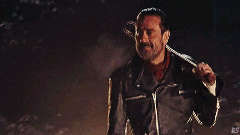 Tu te prends un coup de batte par Negan...