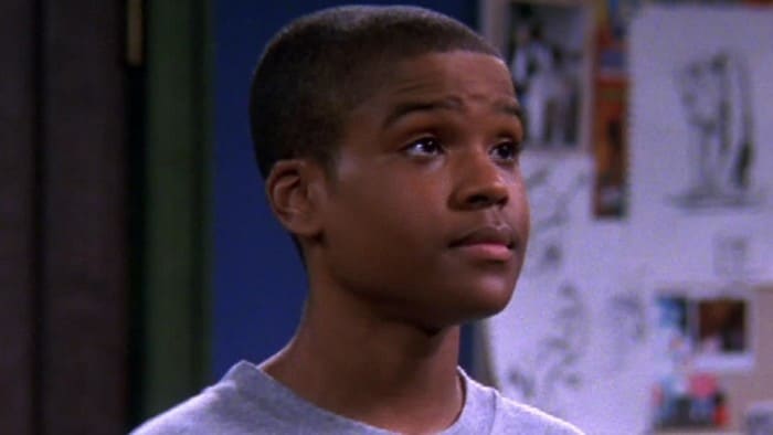 Tu dors dans le garage