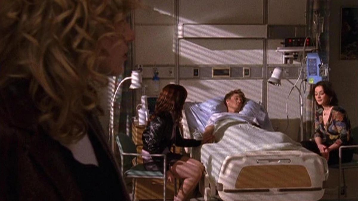 Un chien mange le coeur qui t'était destiné